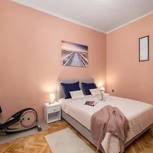 Karesa -rijeka Apartman